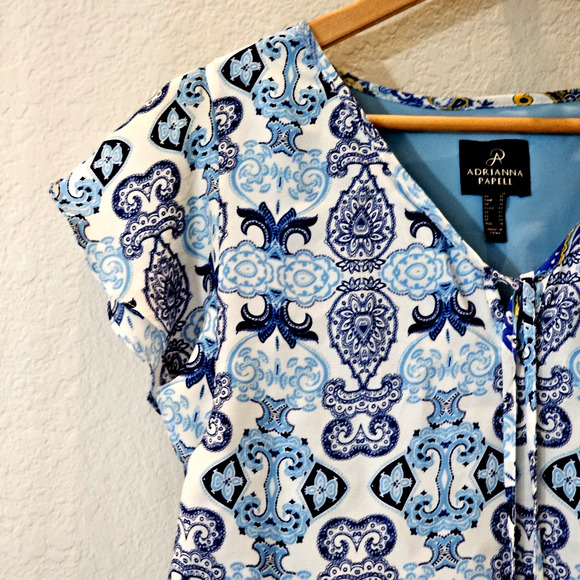 Adrianna Papell Floral Maxi Dress Size 12 Blue w Tassel Tie Front Stretch Waist - Picture 3 of 16